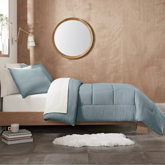 Ugg Devon Full / Queen Comforter Set - Picture 2 of 10